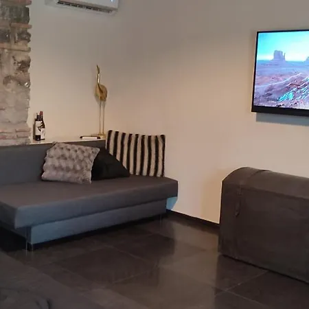 Corte * Catánia
